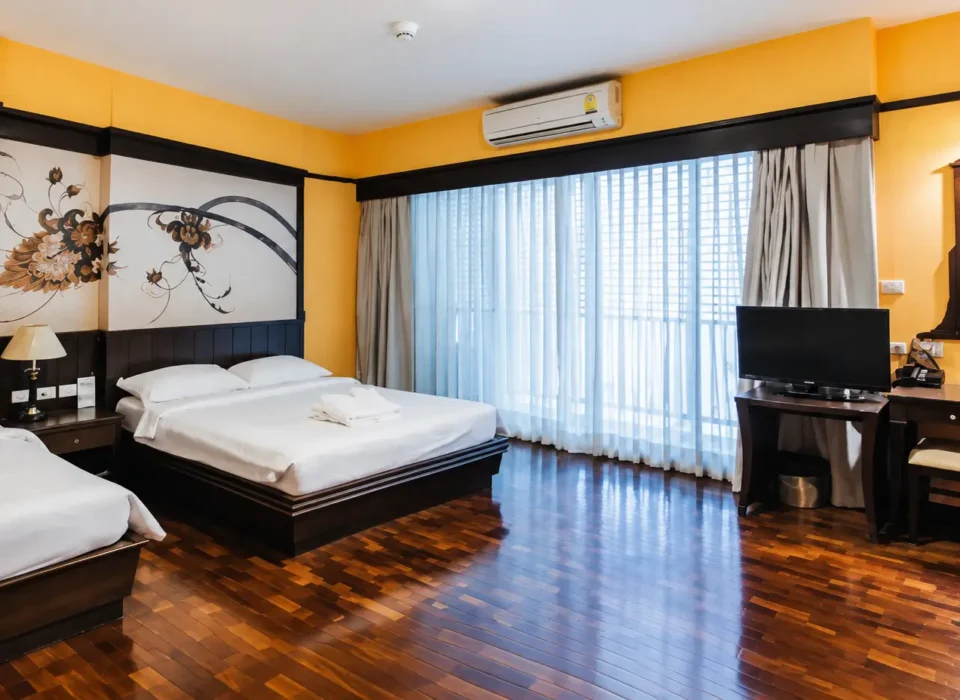 deluxe triple room